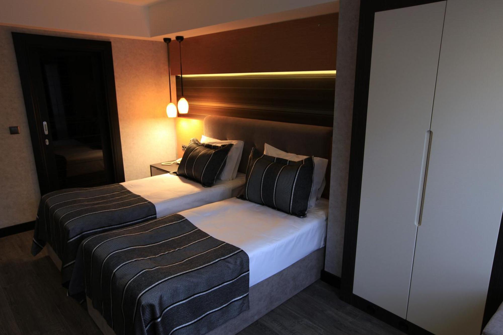 The Black Hotel Эскишехир Номер фото