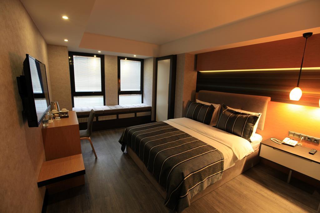 The Black Hotel Эскишехир Номер фото