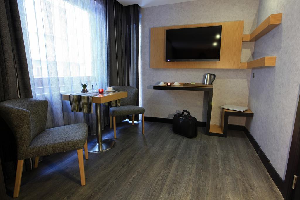 The Black Hotel Эскишехир Номер фото