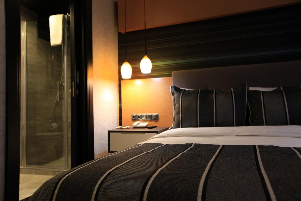 The Black Hotel Эскишехир Экстерьер фото