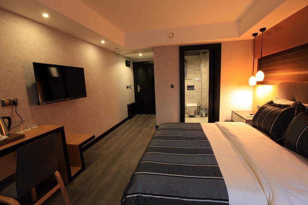 The Black Hotel Эскишехир Экстерьер фото